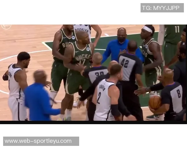 曼赞比与扬库托激烈争吵引发冲突后者将前者推倒广告牌现场惊险一幕