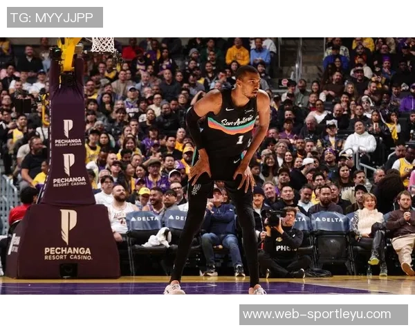 迈尔斯布里奇斯全场狂砍29分6助攻罚球完美12中12展现强大杀伤力